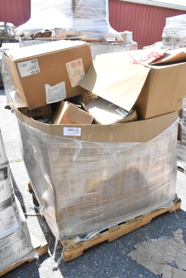 Bulk lot of 20 scratch-and-dent items in packaging. Includes seasoning, dish caddy, sandwich wrap. See auction for details.