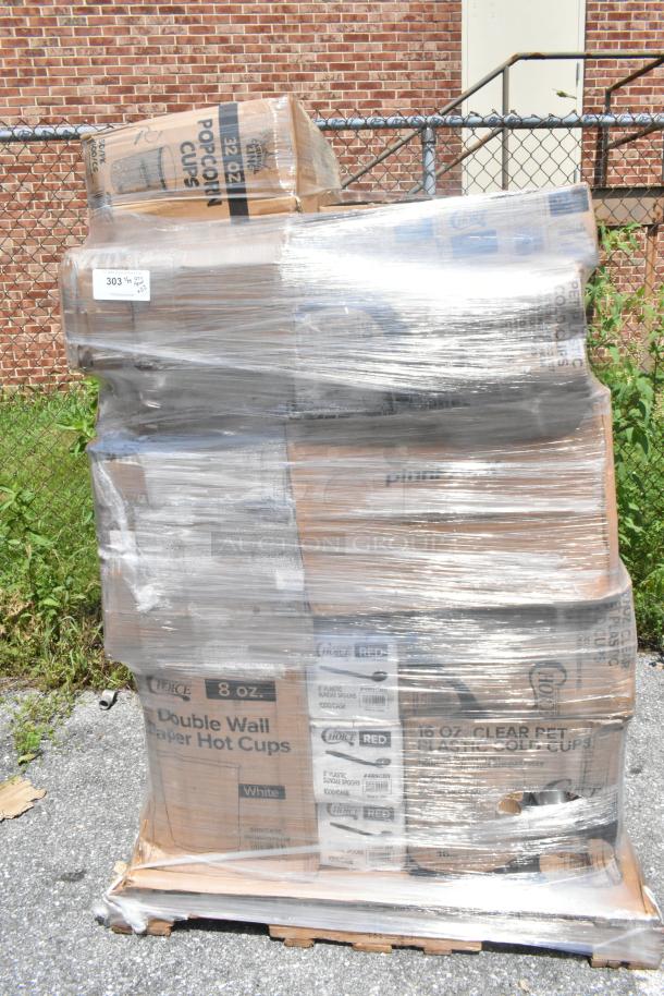 Pallet of 22 brand new scratch and dent items including plastic spoons, trash bags, portion cups, and to-go containers.