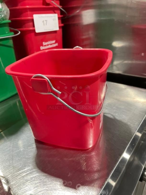 San Jamar KP97RD red sanitizer pail, 3 qt., new condition, with metal handle. Ideal for commercial use.