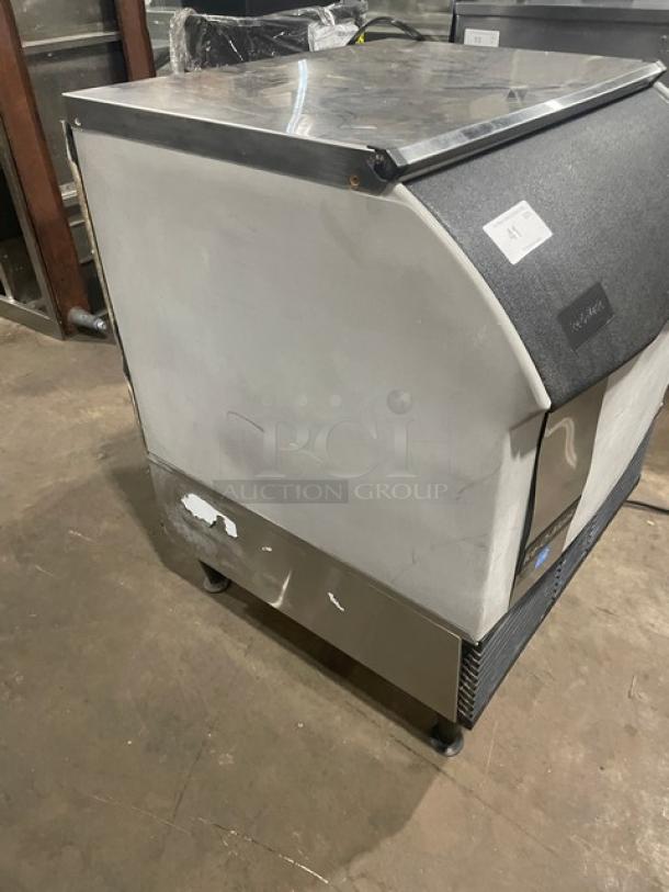 Ice-O-Matic ICEU300FA2 stainless steel ice maker/bin combo, on legs, Energy Star certified, 115V 1-phase, used condition.