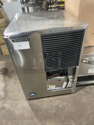 Hoshizaki Commercial Stainless Steel Electric Powered Air-Cooled Cresent Cuber Ice Making Machine Head! Model: KM-515MAH SN: T00207D! 115-120V 1 Phase! - Item #1197157