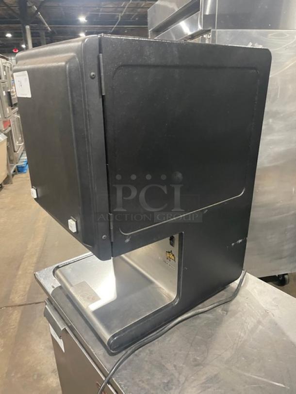 Star HPDE2 electric topping warmer, black powder-coated stainless steel, countertop model, push button, 120V.