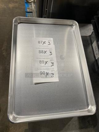 BRAND NEW ABC Manufacturing Commercial Aluminum 1/2-Size Sheet Pan, Model 5321, pristine condition, tags indicate auction details.