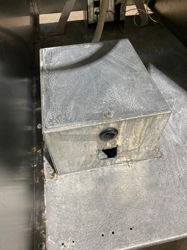 Imperial IFS-75-E deep fat fryer, stainless steel, 75 lb capacity, with fry basket, electric, 208V 3-phase, used condition.