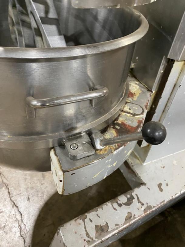 Thunderbird ARM60PBL 60 Quart Mixer with stainless bowl, flat beater, and bowl guard. Model ARM-60PBL, SN 7001196, 220V.