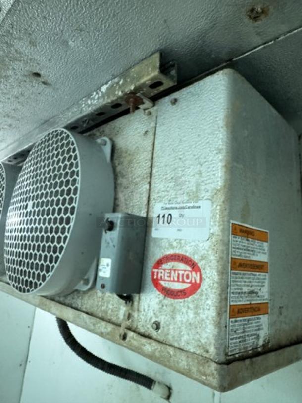 Trenton Refrigeration Unit TPLP209MAS1BR6, 1 Phase, 115V, tested, working, visible Trenton label, moderate wear.