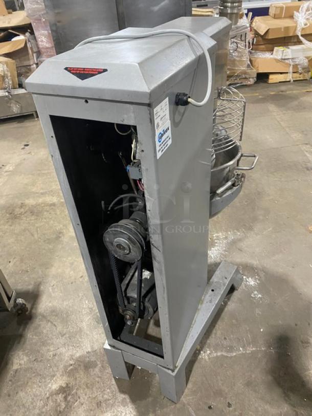 Univex SRM30+ 30 Qt Planetary Mixer with splash guard, stainless steel bowl, and dough hook. Model SRM30+, 115V, on legs.