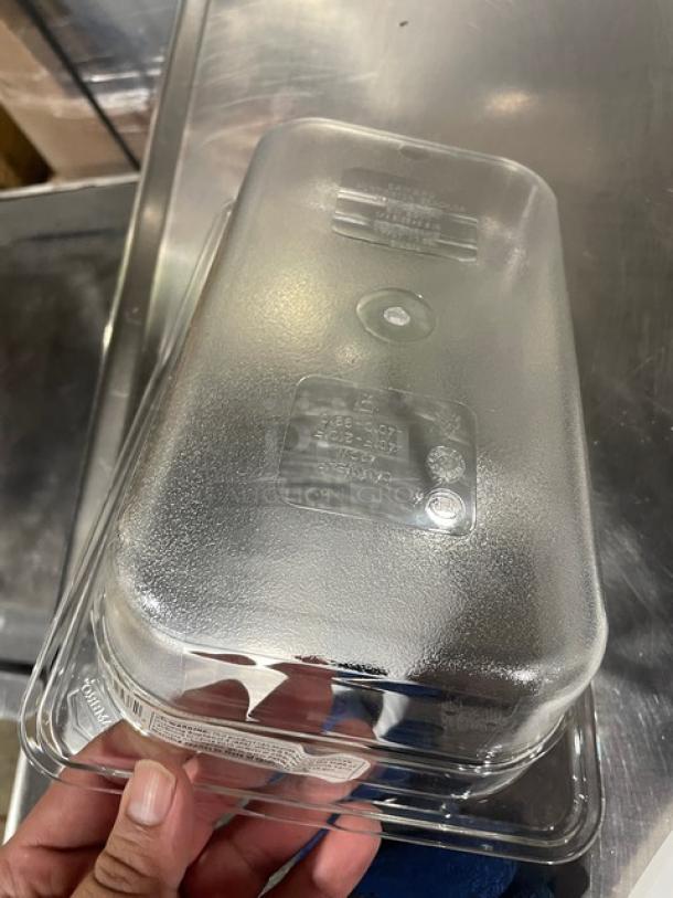 Brand New Cambro Camwear Series clear polycarbonate food pan, 1/4 size, 2" deep, Model 42CW135. Commercial grade.