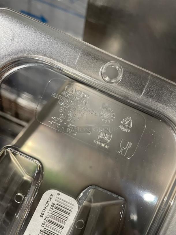 Cambro Camwear Series ¼-Size Notched Food Pan Lid, Clear Polycarbonate, Model 40CWCHN135, brand new condition.