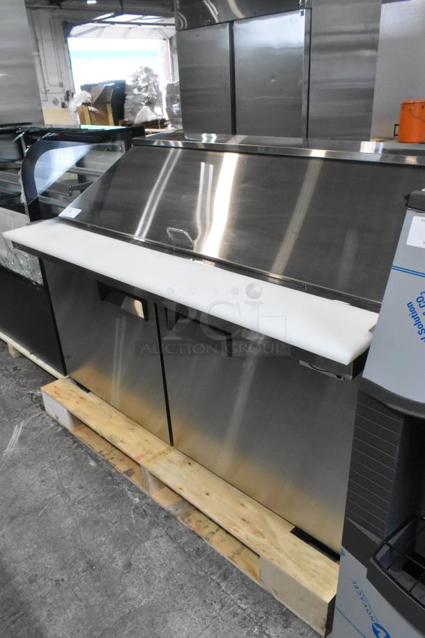 BRAND NEW Avantco 178APT60MHC Stainless Steel Prep Table. Scratch and dent condition. 115V, 1 Phase.