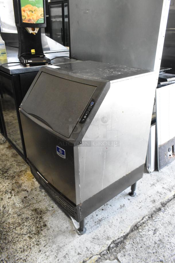 Manitowoc UY09190A-161B stainless steel ice machine, self-contained, 115V, 1 phase, commercial use, good condition.