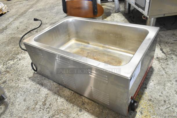 2023 Avantco 177W50CKR stainless steel countertop food warmer, 120V, 1 phase, good condition, control knob visible.