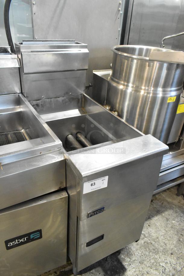 Pitco Frialator SG14 stainless steel commercial deep fat fryer, natural gas, 110,000 BTU, floor style, visible labels.