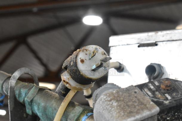 Jackson Conserver XL Stainless Steel Commercial Dishwasher plug, showing signs of wear. 115 Volts, 1 Phase.