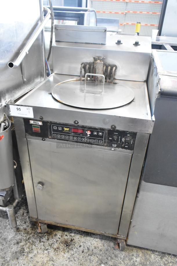Chester Fried CF 600 deep fat fryer, stainless steel, electric, 208V, 3-phase, on casters, keypad controls, used condition.