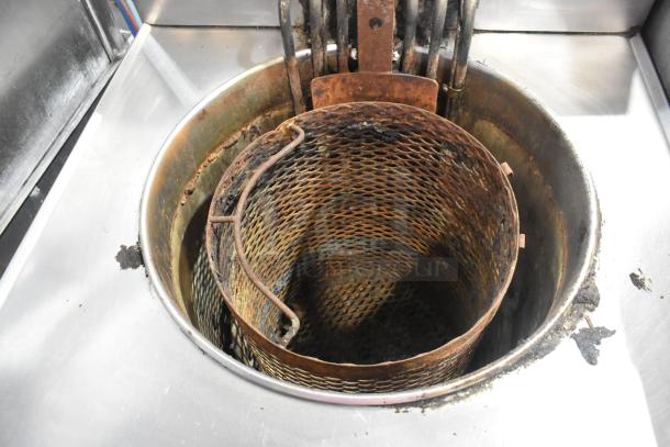 Chester Fried CF 600 commercial stainless steel deep fat fryer, showing interior with rust and wear. 208V, 3 Phase.