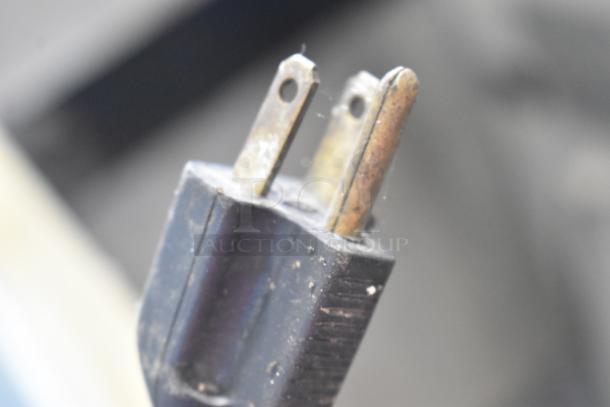 Power plug of a Bakers Aid BA 630F 30 Quart Planetary Dough Mixer, 120 Volts, indicating single-phase compatibility.