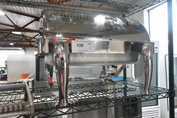 BRAND NEW SCRATCH AND DENT! Stainless steel chafing dish with shiny finish, minor scratches. Tag: PCIAuctions.com, item 128.