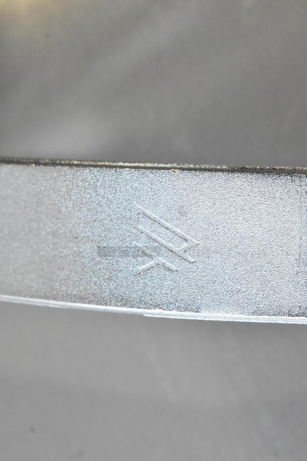 Vigor 473ALFP10EPH A3000 Series 10" Aluminum Fry Pan, non-stick Eclipse coating, plated handle, new, logo on handle.