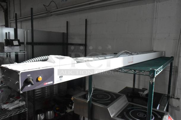 BRAND NEW SCRATCH AND DENT ServIt 423SW72THA 72" strip warmer with single toggle control. 120V, 1 Phase. Slight surface marks.
