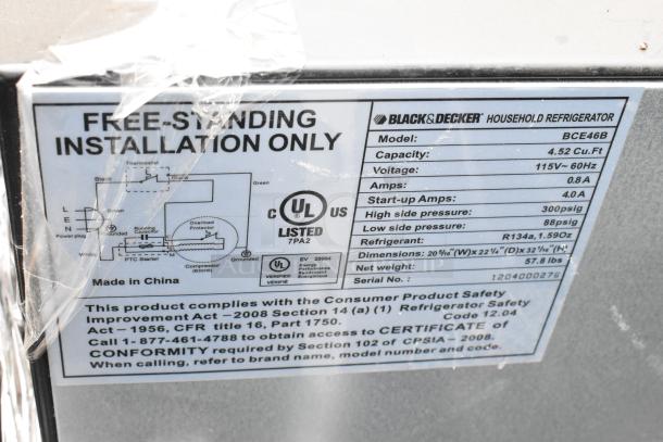 Label for Black & Decker BCE46B cooler indicating 4.52 Cu. Ft capacity, 115V~60Hz voltage, and UL certification.
