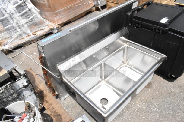 Brand new Steelton 522CS21717 stainless steel two-compartment sink, 39.5", 18 gauge, 17" x 17" x 12", no legs, scratch and dent condition.
