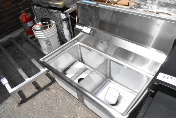 BRAND NEW Steelton 39" stainless steel two-compartment sink, 18 gauge, 17" x 17" x 12", no legs, with minor scratches.