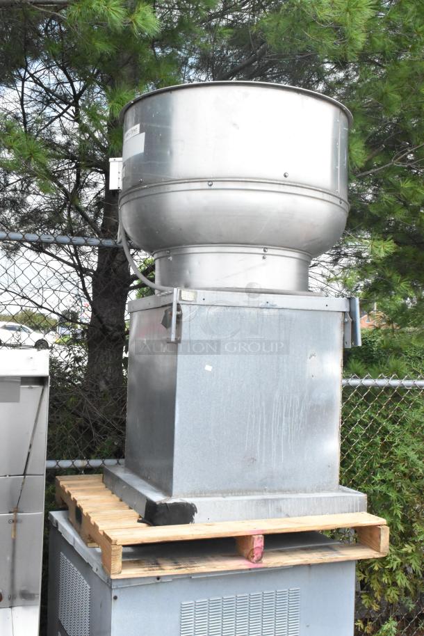 Stainless steel grease hood with mushroom exhaust fan, includes FloAire SA15 filtered make-up air vent. Good condition.