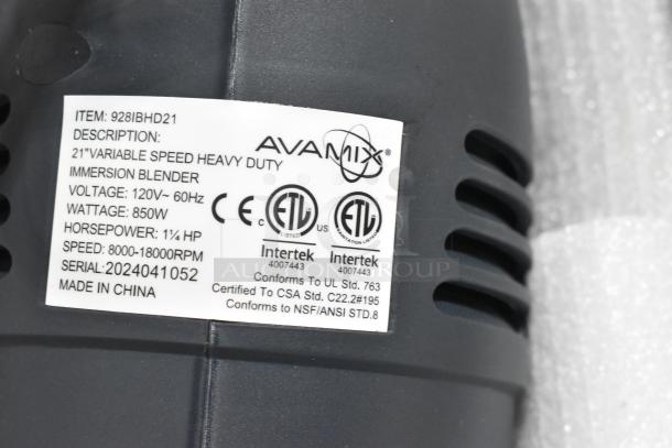 AvaMix 928IBHD21 immersion blender, 21", 1 1/4 hp, variable speed, 850W, 120V, scratch and dent, label shows specs and certifications.