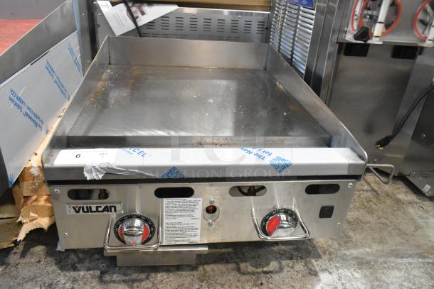 Vulcan MSA24-101 stainless steel gas griddle, 54,000 BTU, new scratch and dent condition, control dials visible.