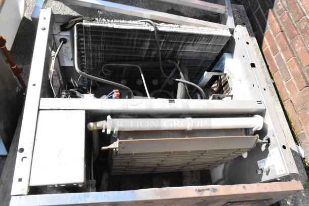 Cornelius CCM0530AH1 Commercial Ice Head, 115V, 1 Phase. Metal construction, internal components visible, good condition.
