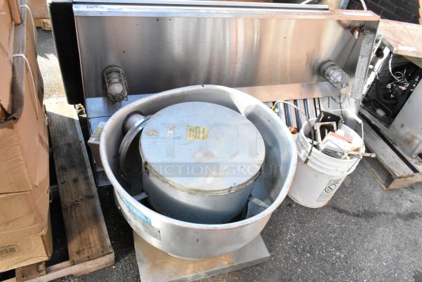 5' Ventilation Direct 3012 VXLL metal commercial slimline grease hood with filters. Includes VXD33 exhaust hood and PCL-160 fire suppression. Ideal for food trucks.