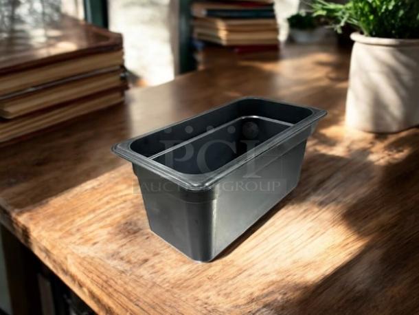 Cambro 36CW110 Camwear® 1/3 Size Black Polycarbonate Food Pan, 6" deep, excellent condition, rectangular shape.