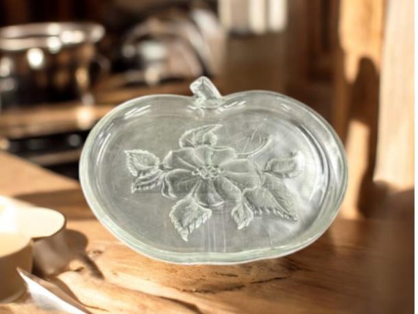 Apple-shaped glass plate with floral etching, part of an 8-piece salad set. Excellent condition, clear crisp crystal.