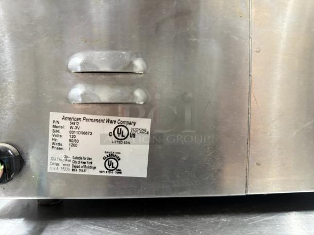 APW W-3V Warmer, excellent condition, model W-3V, 120 volts, 1200 watts, fully tested, serial 0311D06673, UL listed.