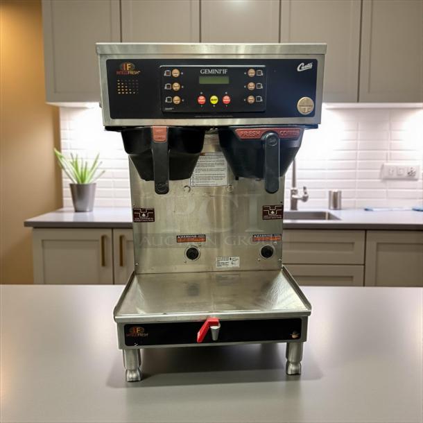 Curtis GEMTIF10A1000 Automatic Twin Coffee Brewer with two lower warmers and hot water faucet, excellent condition, 220v/1ph.