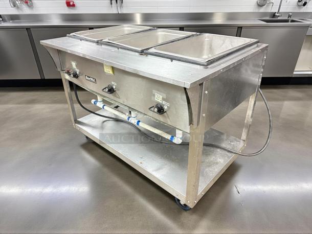 Vollrath 38203 ServeWell SL Electric Three Pan Hot Food Table, great condition, stainless steel, tested and working.