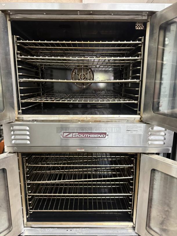 Southbend PCE22S/TD gas double deck convection oven, platinum finish, excellent condition, tested and working, visible branding.