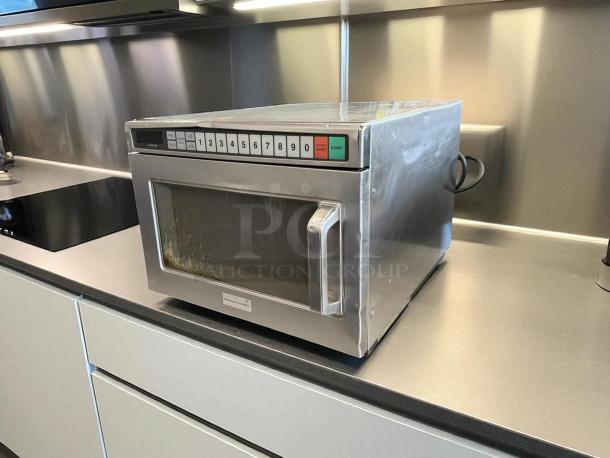 Panasonic NE-17723 1700W commercial microwave oven, good condition, 3-stage cooking, 230V 1ph, tested and working.