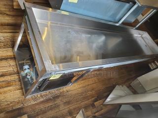 Sun Chong Industry Custom Cold Food Well, stainless steel, with integrated cooling system, sturdy frame, excellent condition.