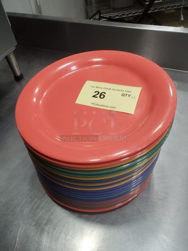 Lot of 22 GET NP-10 Plates, 10.5" diameter, melamine, colorful, stacked, excellent condition, auction tag quantity 22.