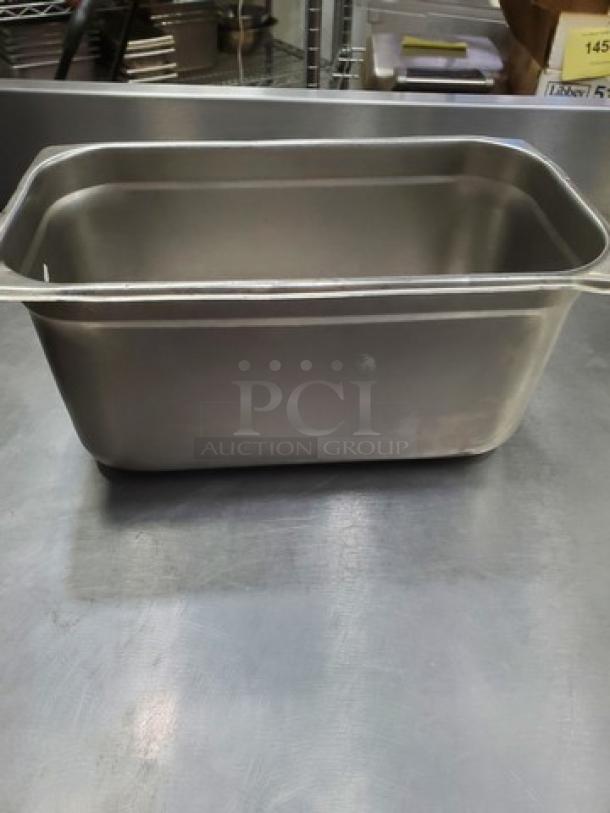 Lot of 3 Vollrath 6.1 Qt stainless steel food pans, durable, nesting design, ideal for restaurant use, very good condition.