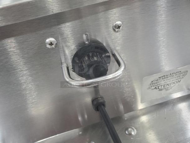 Server DI-3 Triple Cone Dip Warmer, 180 W, stainless steel, temperature control dial, caution label visible.