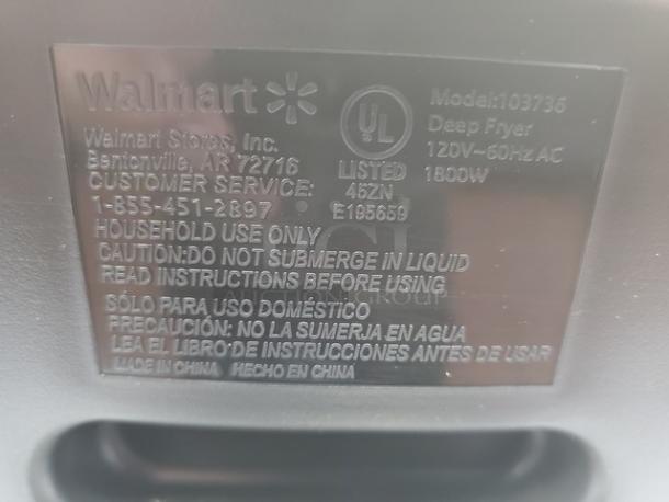 Farberware 103736 Countertop Fryer, 1800W, Model 103736, UL listed. Warning label for household use only. Made in China.