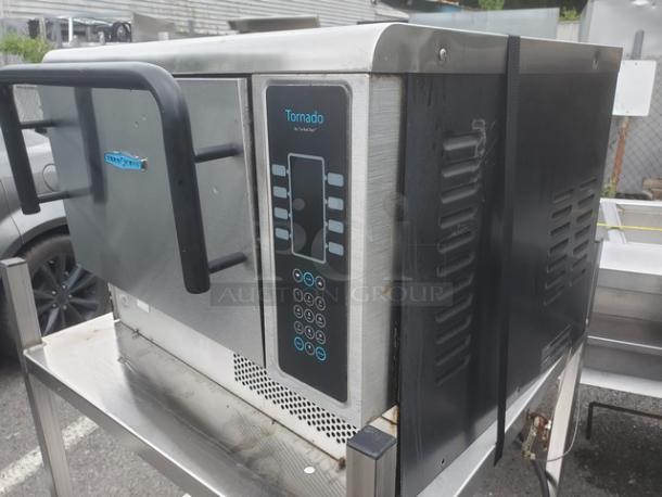 Turbochef Tornado NGCD6 convection oven, stainless steel, rapid cook technology, keypad controls, gently used condition.