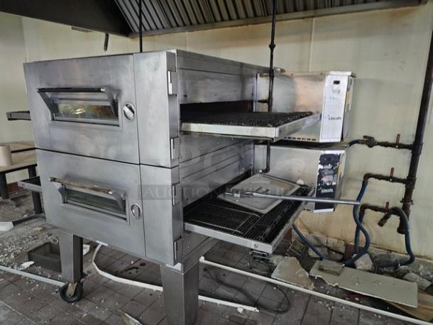Lincoln Impinger double stack natural gas pizza conveyor oven, model 1600-015-AR, stainless steel, used condition.