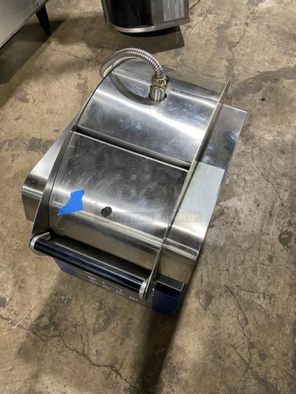 Electrolux 2015 HSPPA1 high-speed panini grill, stainless steel, electric, countertop model, on legs, 208V 1 Phase.
