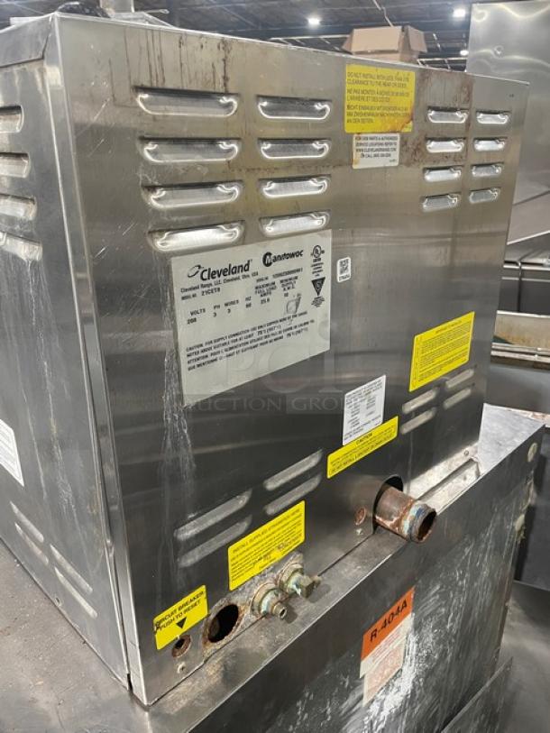 Cleveland Range SteamCraft Series 3-Pan Convection Steamer, Model 21CET8, stainless steel, electric 208V 3-phase, featuring a built-in pan holding rack, serial number 1209230000961.
