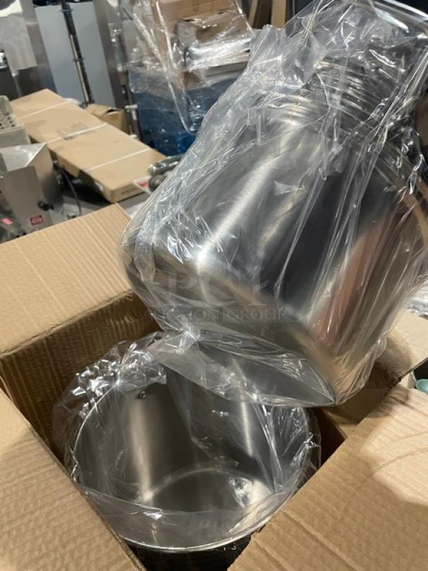 Brand new Winco SSDB-12 stainless steel 12 qt. induction-ready double boiler, packaged in original box.