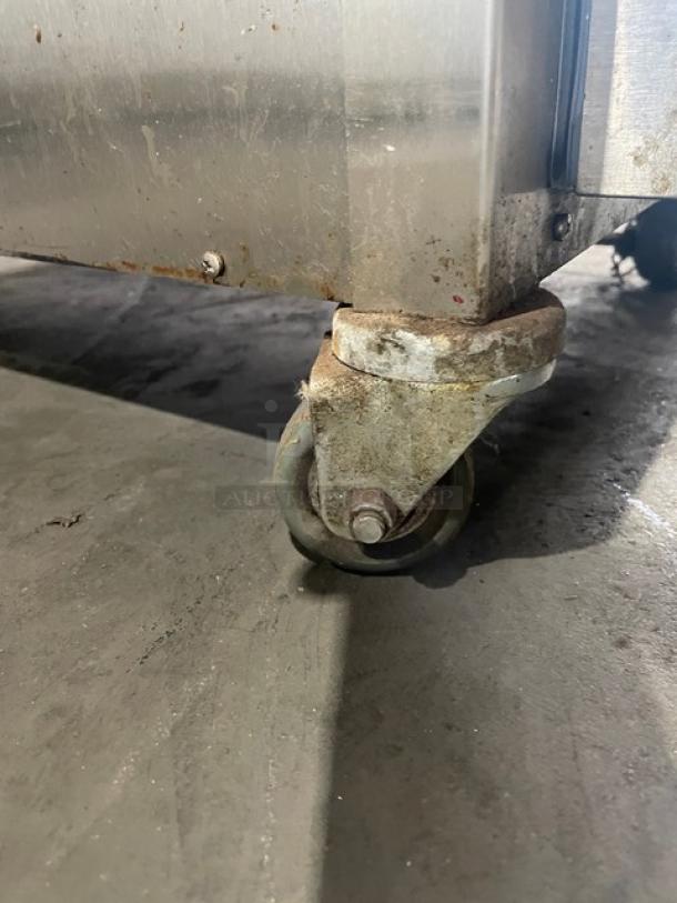 Alto-Shaam 500-TH/III commercial oven caster, stainless steel, 2018, on casters, used condition.
